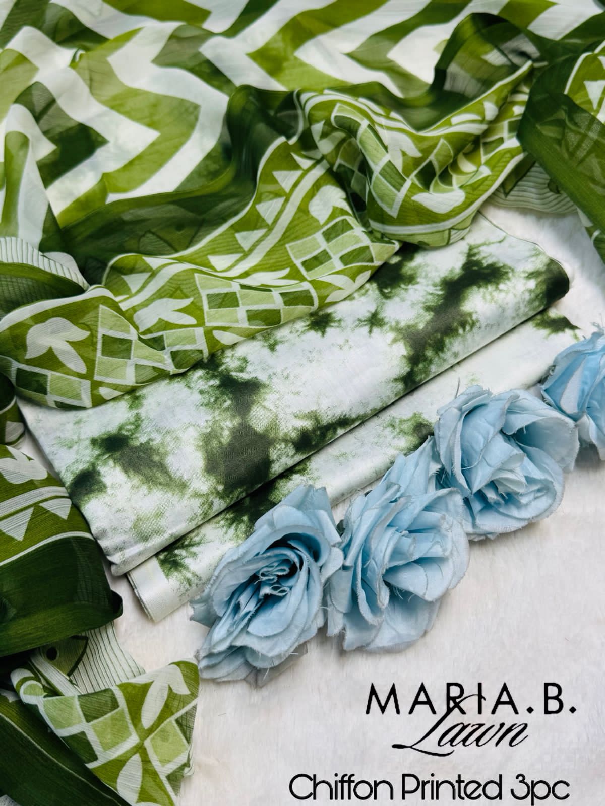 Maria B. 3pc CHIFFON DUPATTA – Code: P001AZ